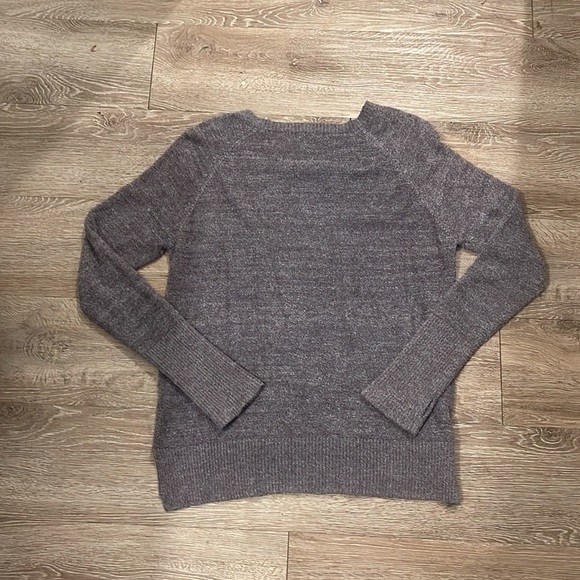 Barefoot dreams blue cozy chic super soft sweater with hoodie pocket size Medium - Picture 6 of 6